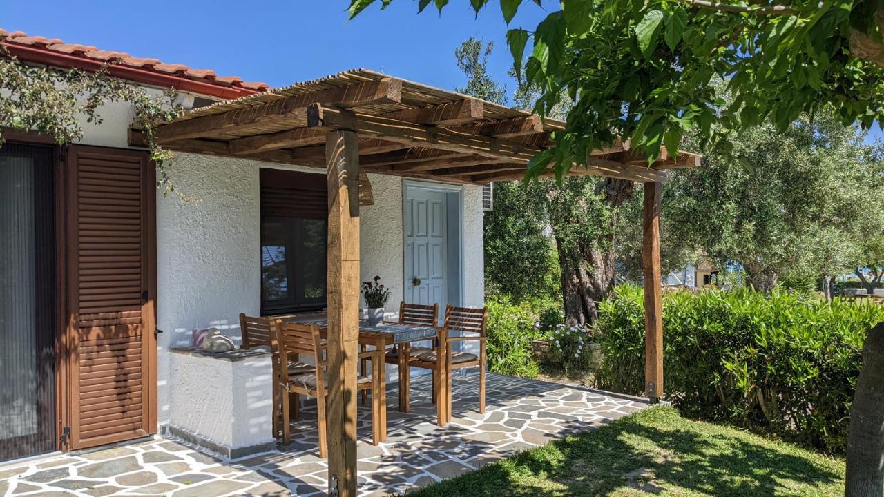 Bungalows Iphigenia 佩科霍里 外观 照片